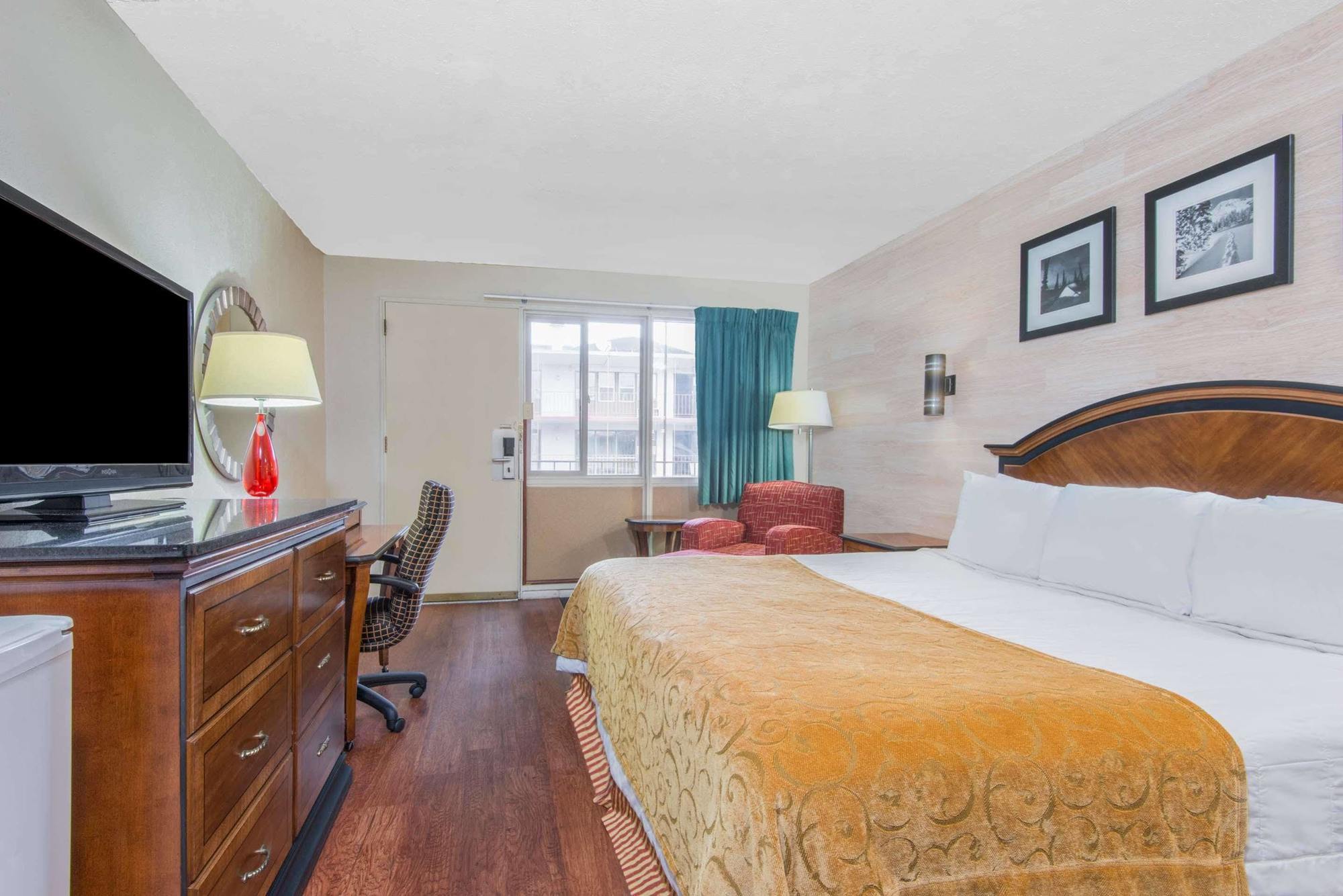 Days Inn Missoula University Εξωτερικό φωτογραφία