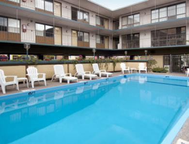 Days Inn Missoula University Εξωτερικό φωτογραφία